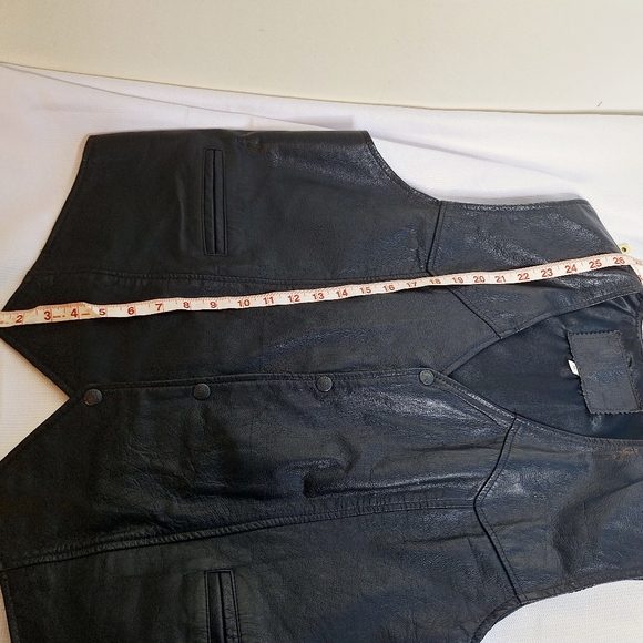 Vintage Branded Garment Inc."The Joe Camel" Biker core leather vest size XL. - Picture 8 of 12